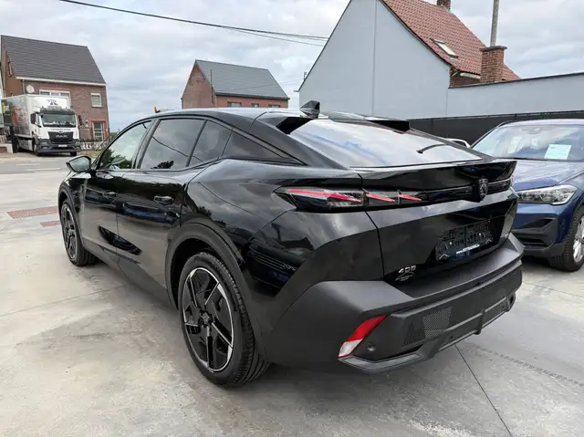 Peugeot 408 view 7