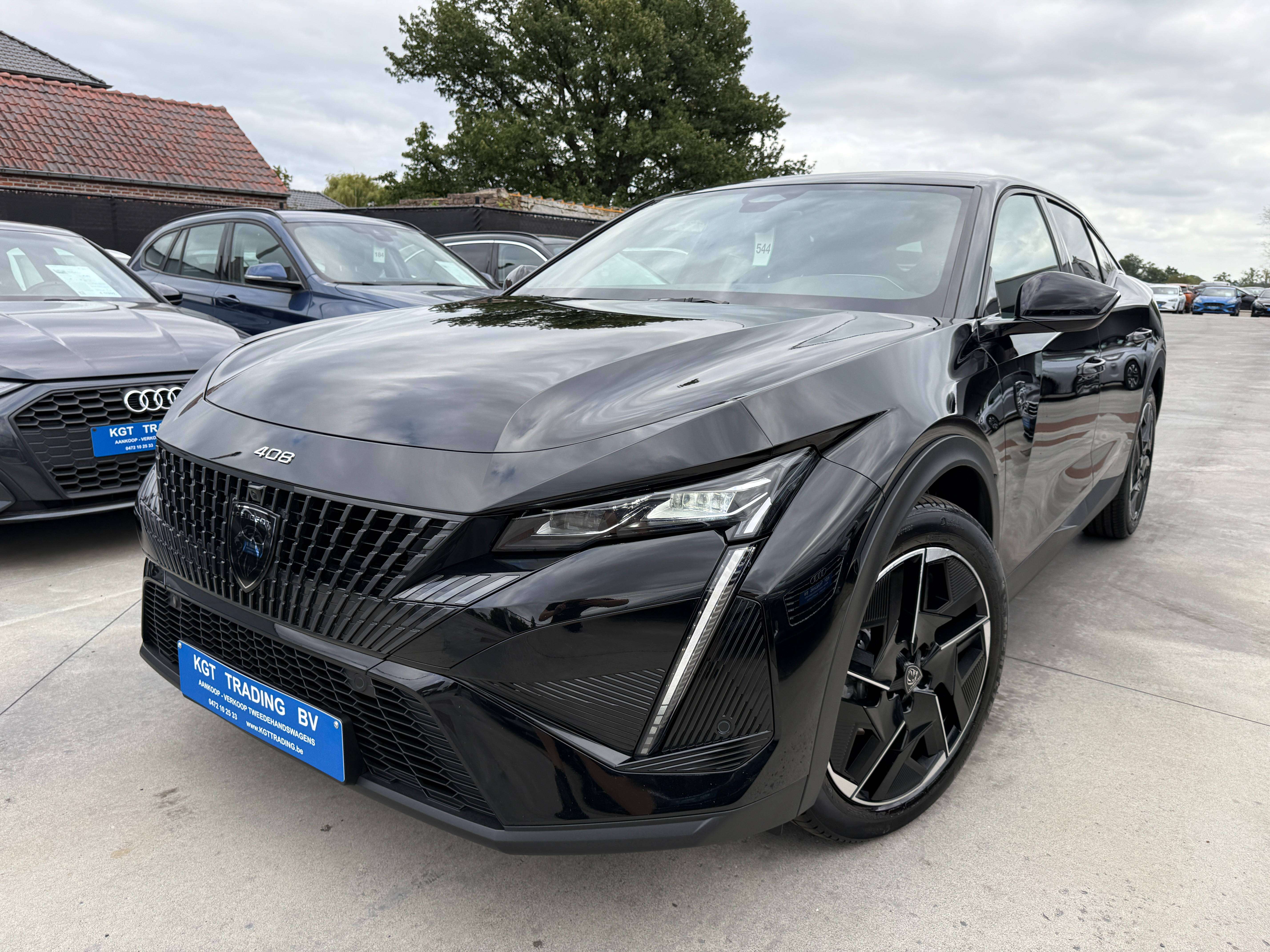 Peugeot 408