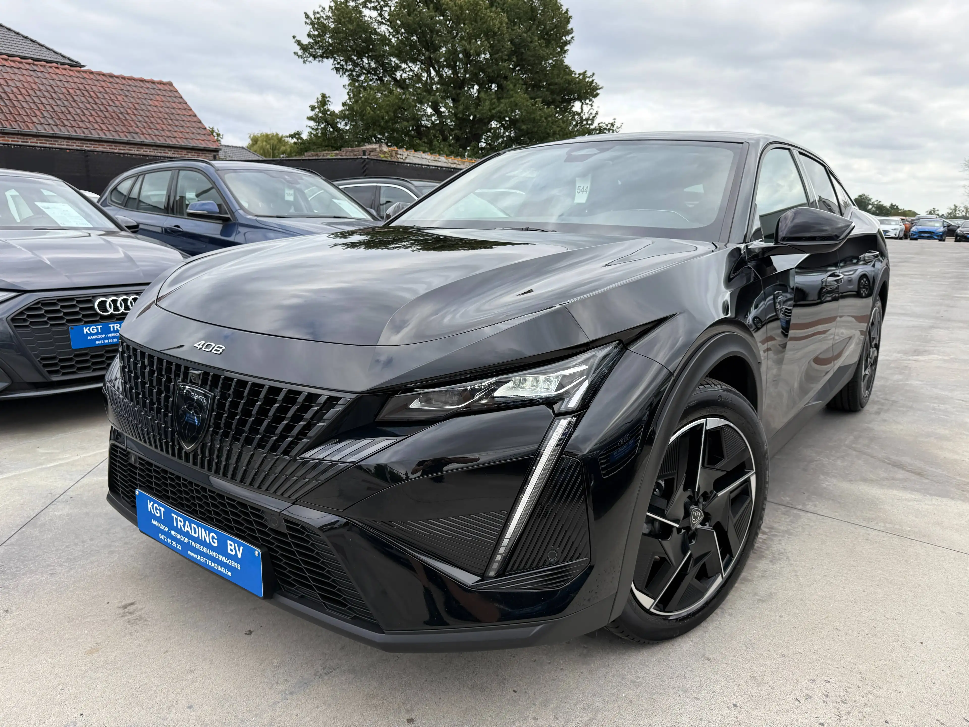 Peugeot 408 1.2i TURBO HYBRID GT-LINE AUTOMAAT NAVI LEDER FULL LED 360 CAMERA CARPLAY
