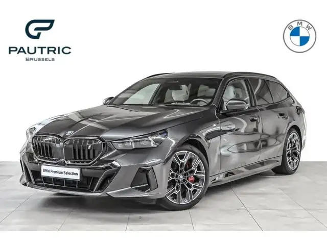 BMW i5 eDrive 40 Touring - BOWERS.WILKINS/ PANO/ 360CAMER