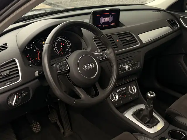 Audi Q3 view 2