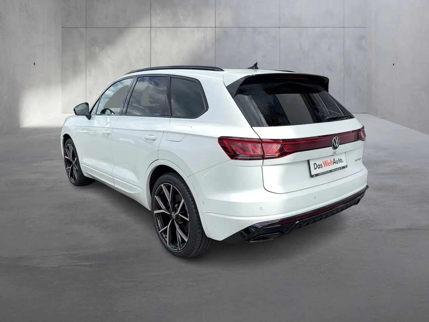 Volkswagen Touareg R eHybrid TSI 4MOTION Weiß - 2