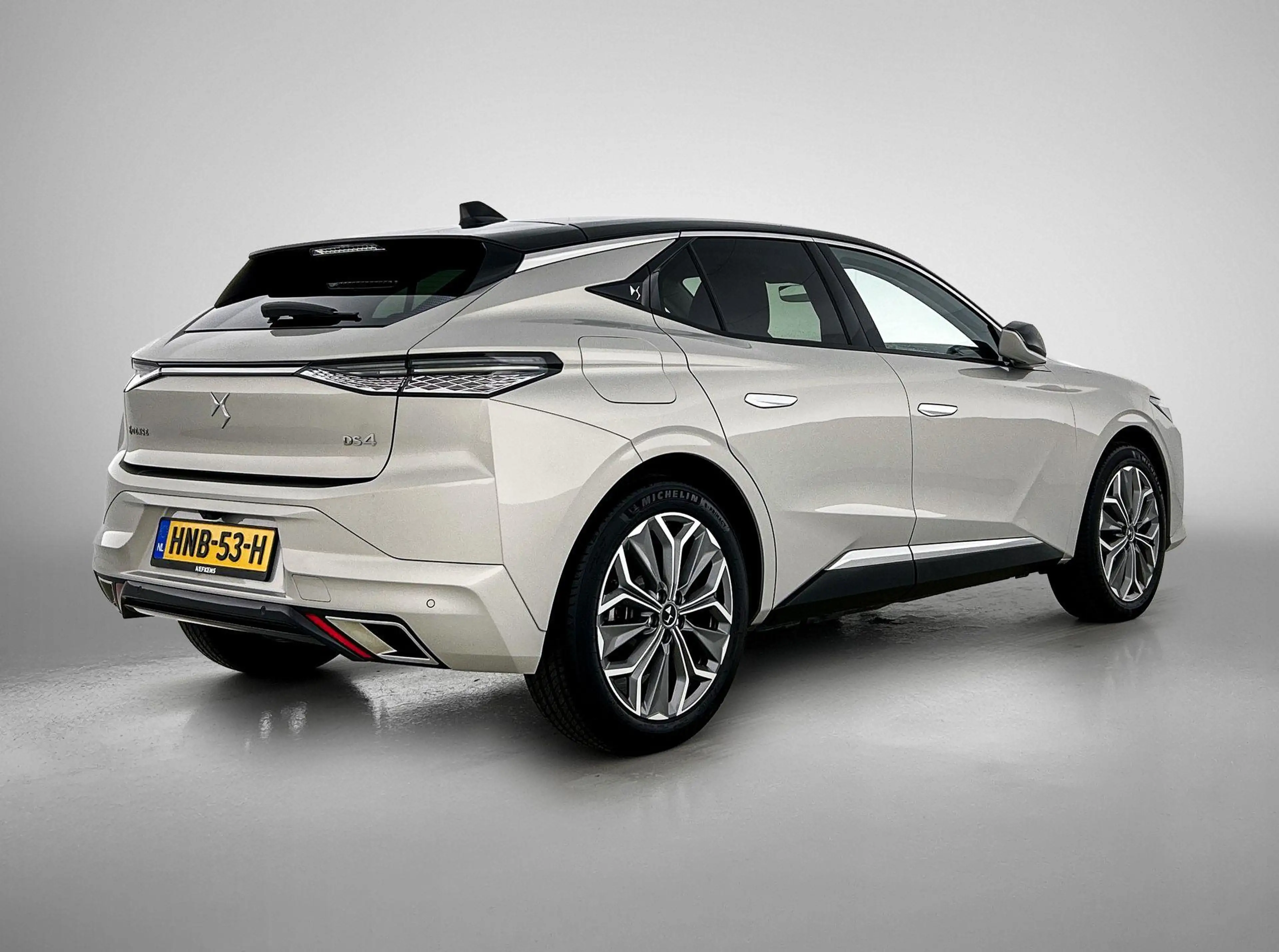 DS Automobiles DS 4 1.6 PHEV Bastille 225pk Automaat | Navigatie | Hea — photo 8