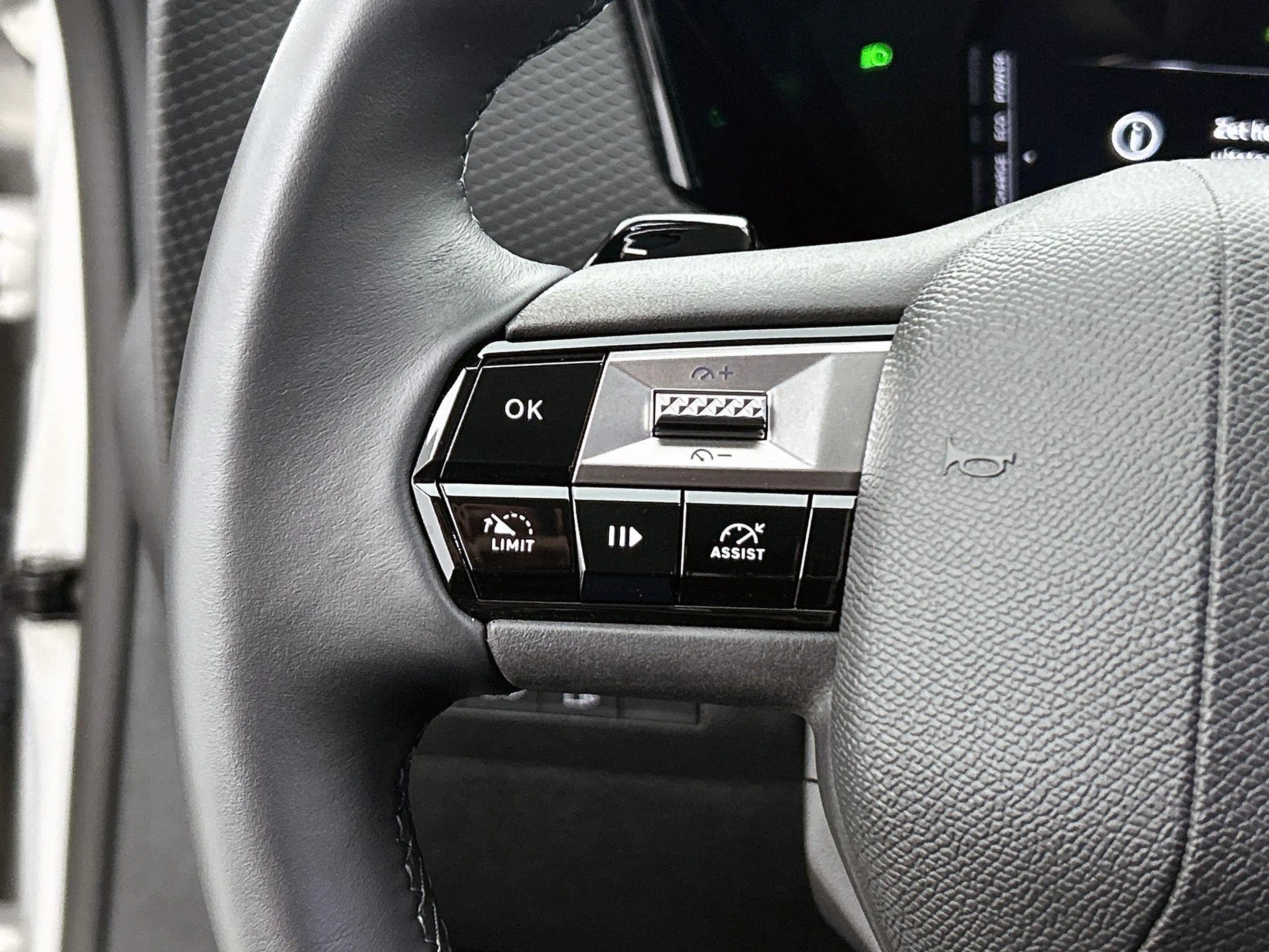 DS Automobiles DS 4 1.6 PHEV Bastille 225pk Automaat | Navigatie | Hea — photo 15