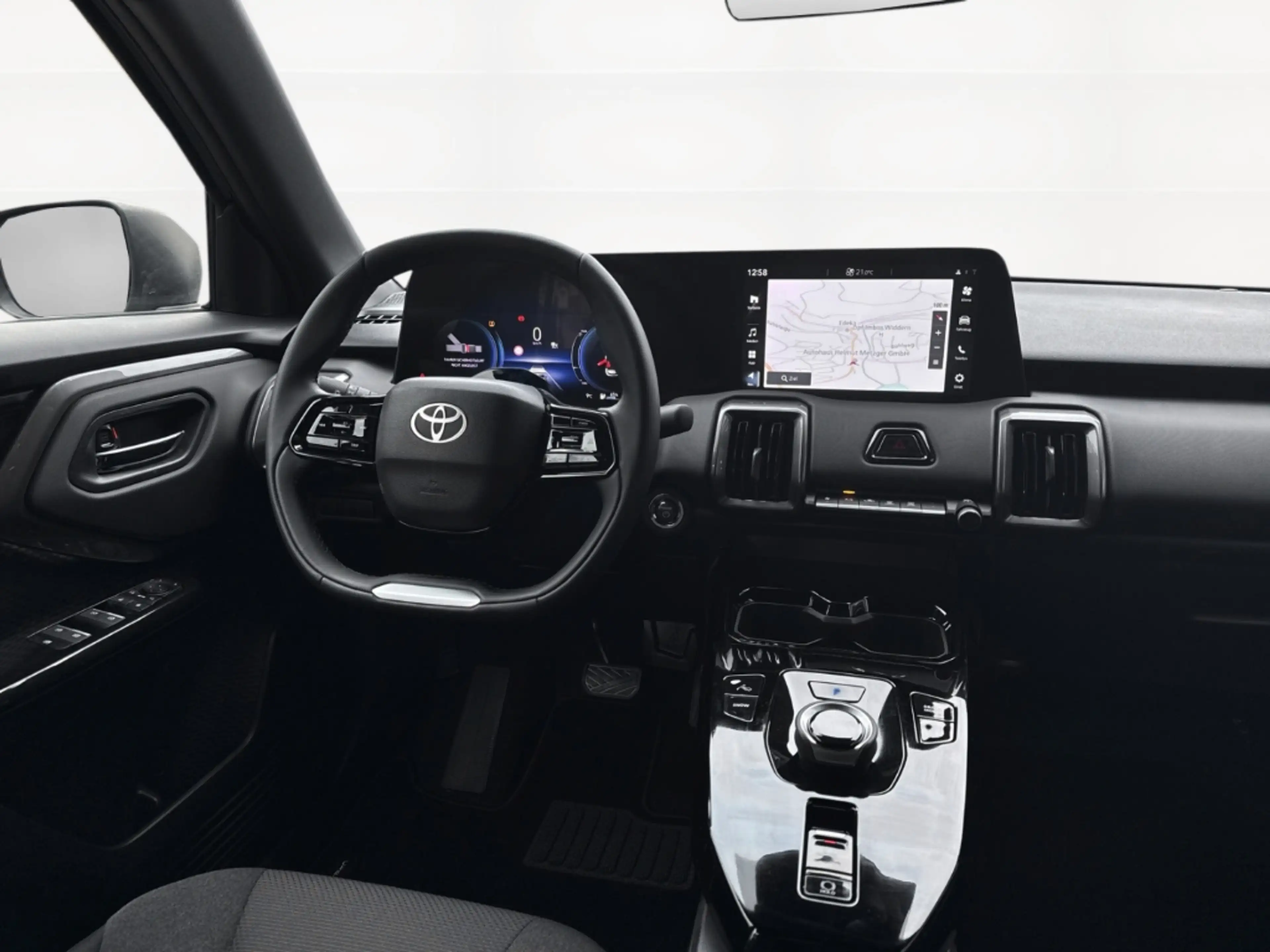 Toyota Urban Cruiser Teamplayer 4x2 61kWh +Sitzheizung +Kamera — photo 10