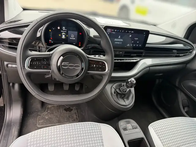 Fiat 500 view 12