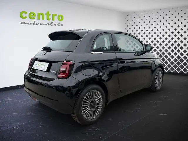 Fiat 500 view 6
