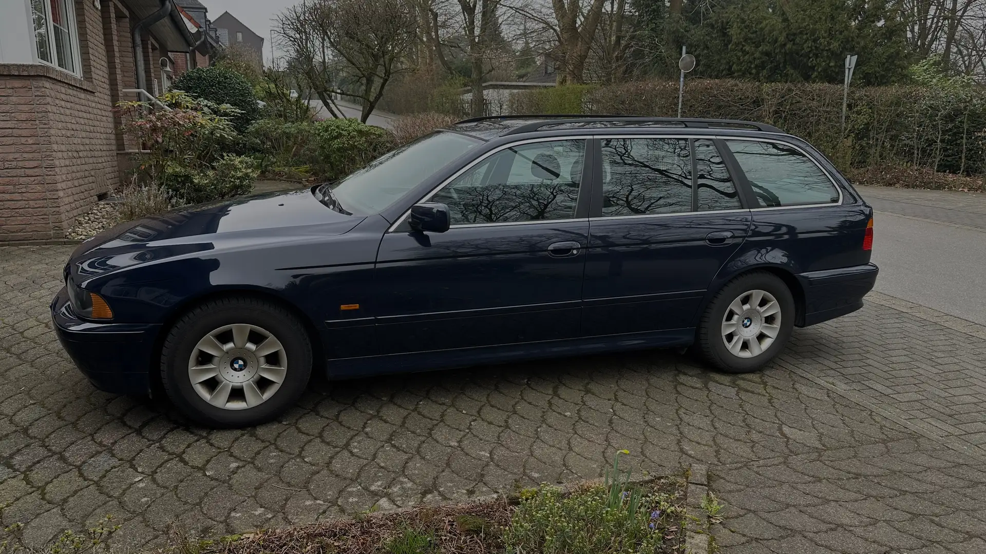 BMW 520 5er Touring 520i touring Albastru - 2