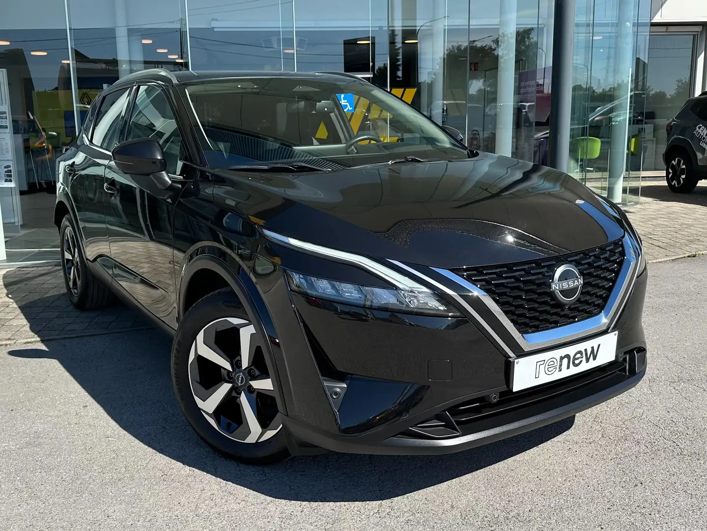 Nissan Qashqai Qashqai 1.3 DIG-T MHEV N-Connecta Mild-hybride Zwart - 1