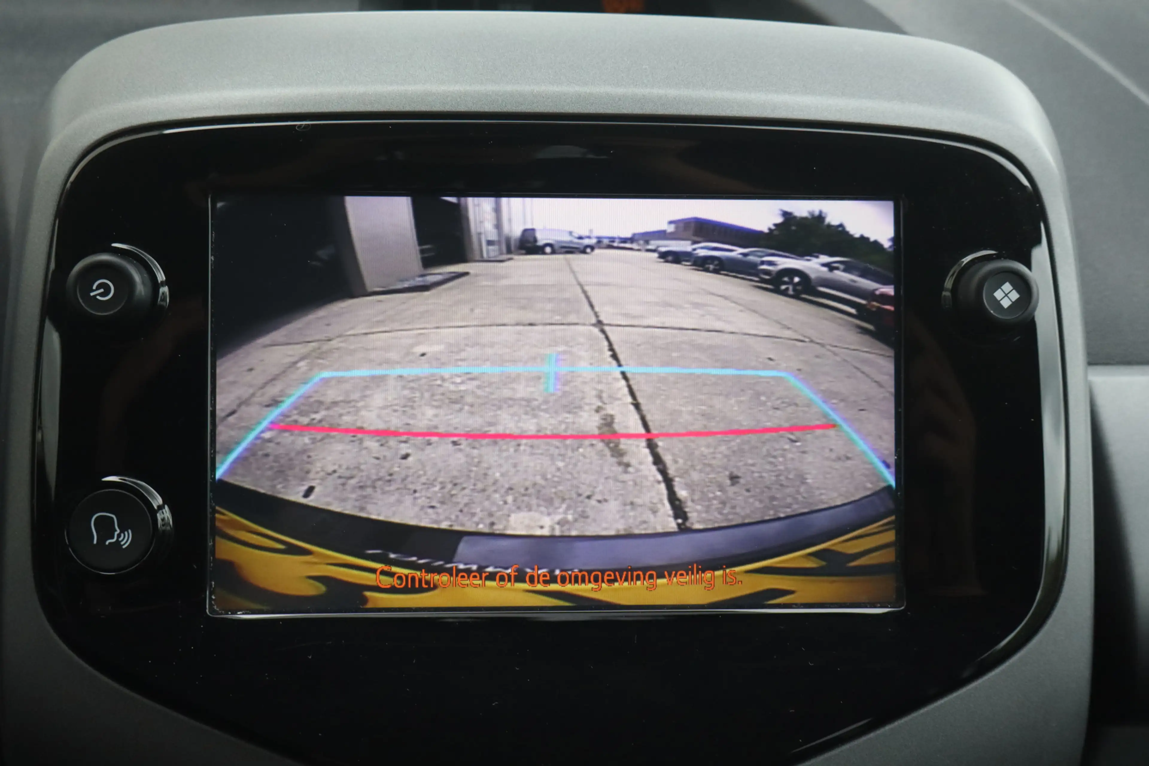 Toyota Aygo 1.0 VVT-i x-joy - NL- Auto!! Apple I Camera I Crui — photo 8