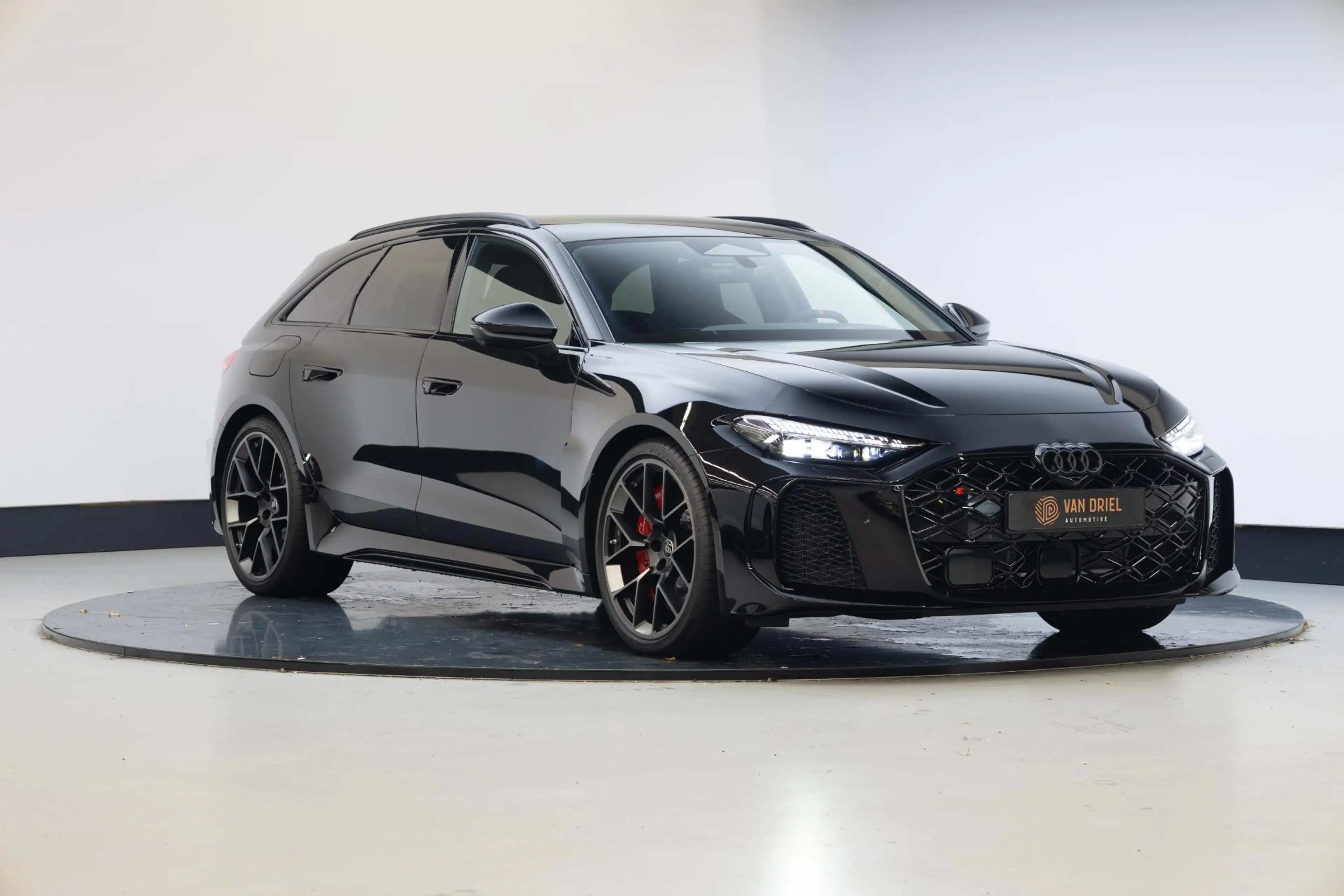 Audi RS5 A5 Avant e-hybrid quattro | Direct leverbaar | Spo