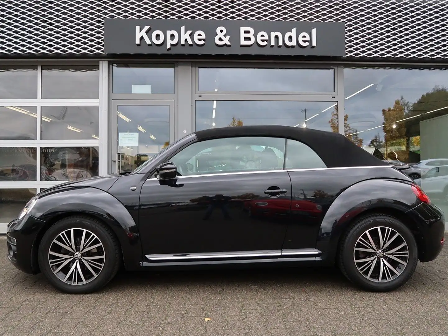 Volkswagen Beetle Cabriolet 1.2*Kamera*Scheckheftgepflegt*Klimaautom Schwarz - 2