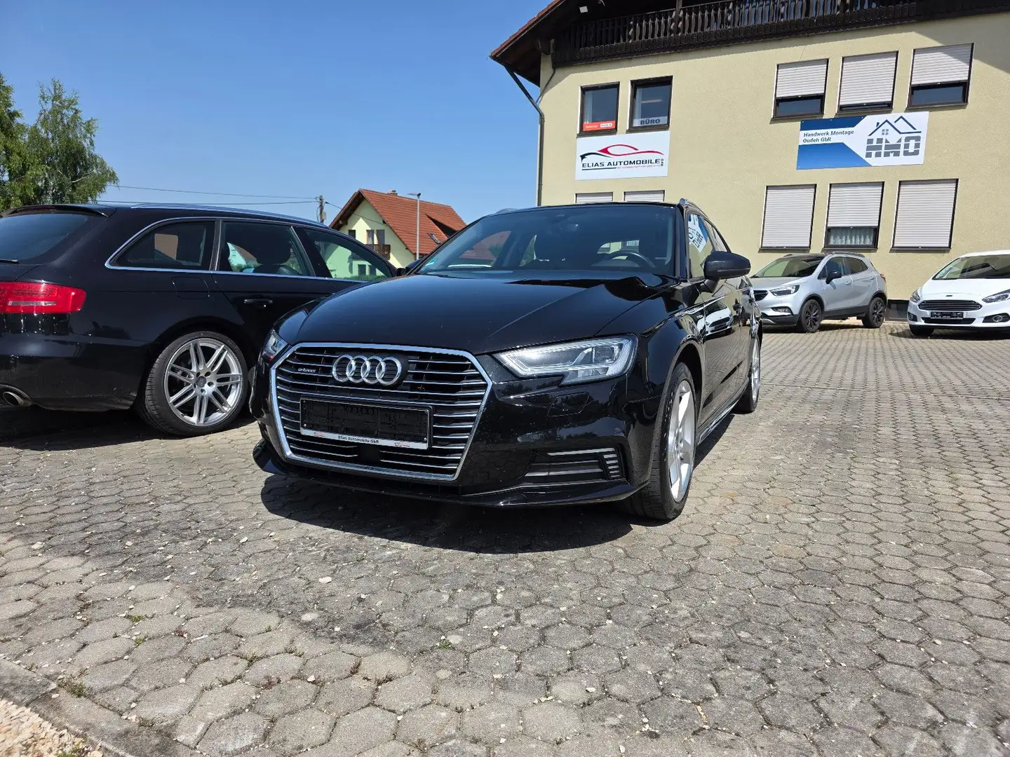 Audi A3 Sportback e-tron sport Negro - 1