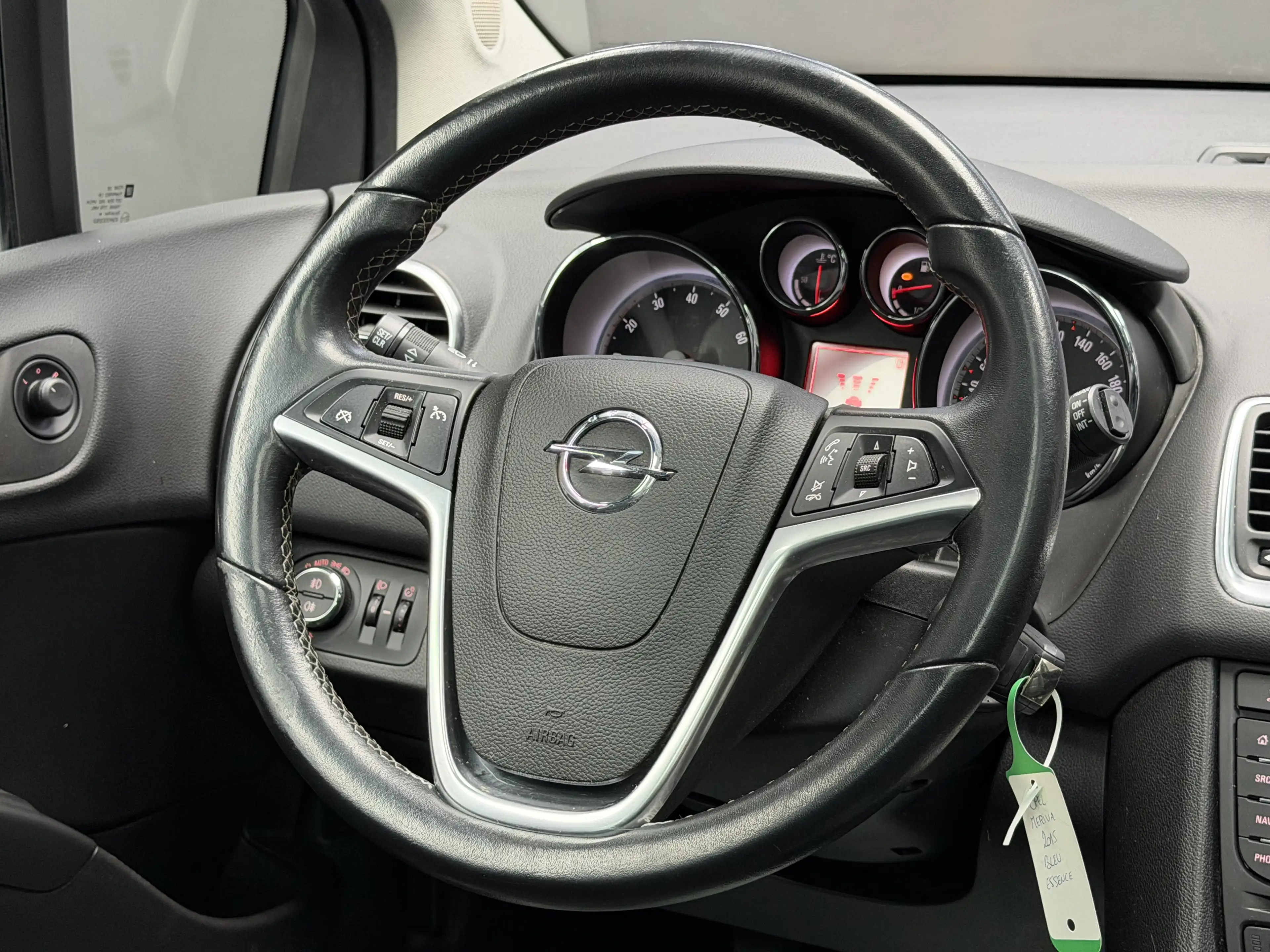 Opel Meriva 1.4i Cosmo * CUIR + GPS + CAMÉRA + T. PANO + CLIM * — photo 12