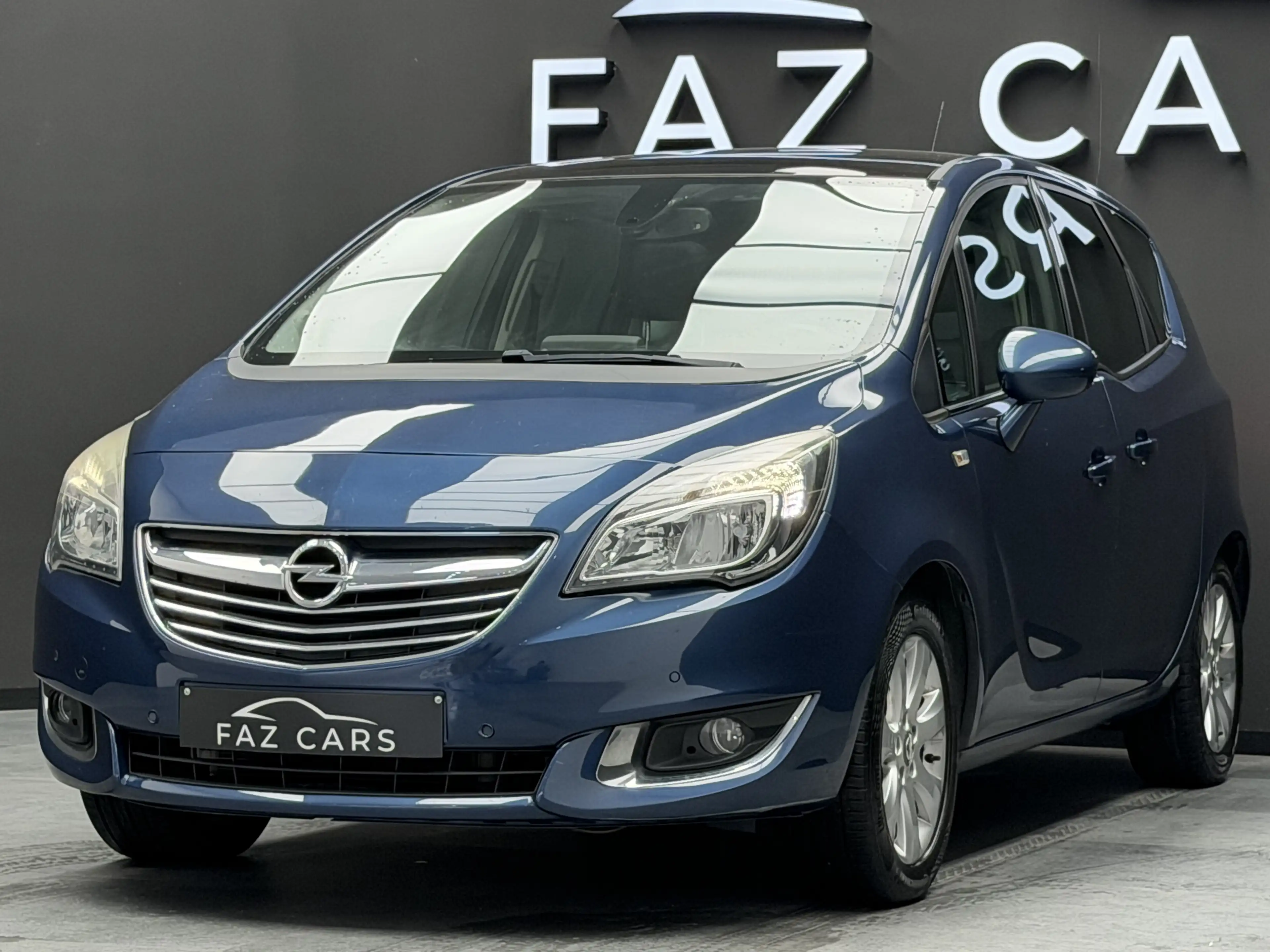 Opel Meriva 1.4i Cosmo * CUIR + GPS + CAMÉRA + T. PANO + CLIM * — photo 2