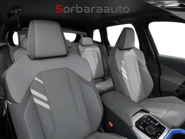 BMW X3 view 2