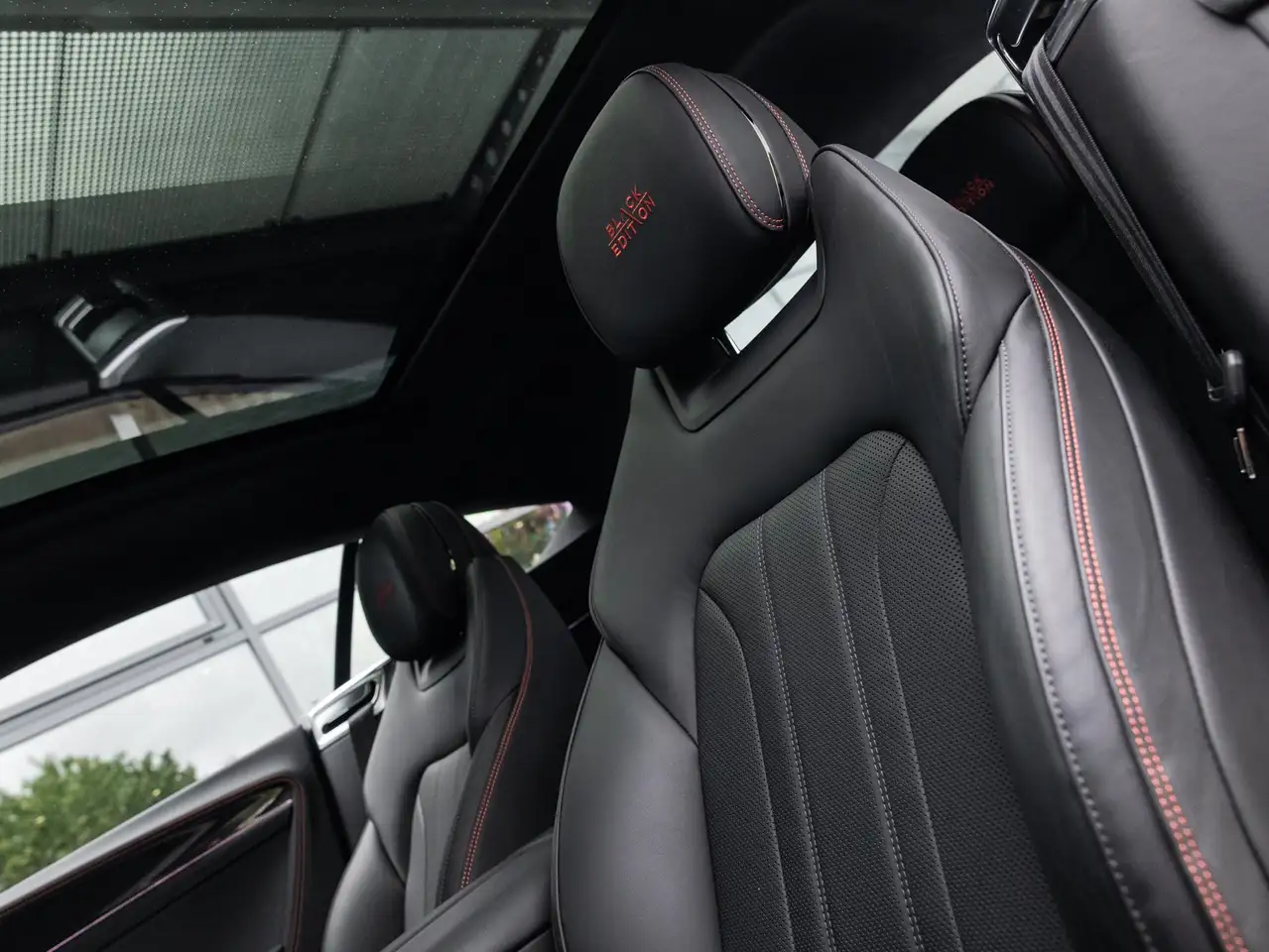 Bentley Continental GT 2025 — фото 13