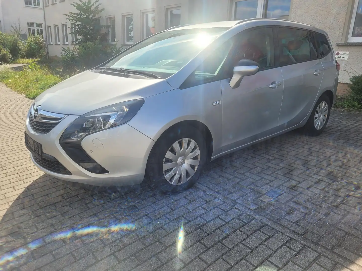 Opel Zafira Tourer 1,6 CDTI +7-Sitzer+Navi+ Silber - 1