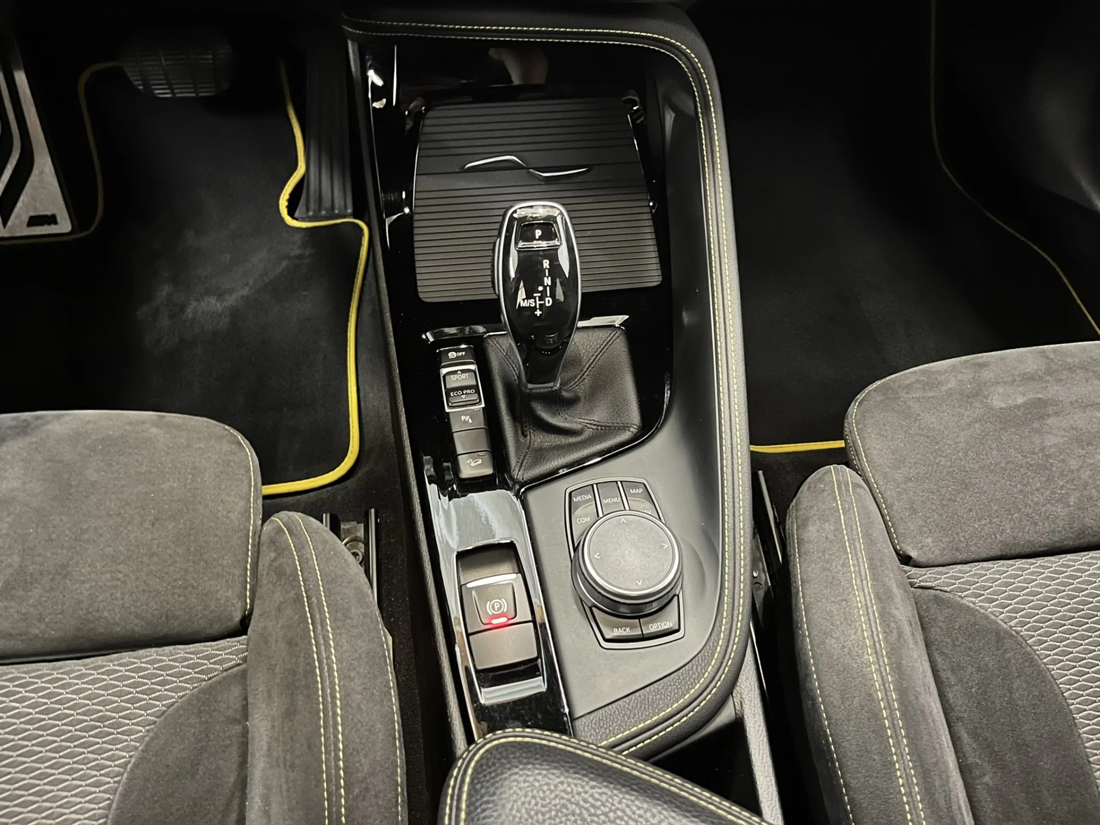 BMW X2 xDrive20d *M Sport X* — photo 12