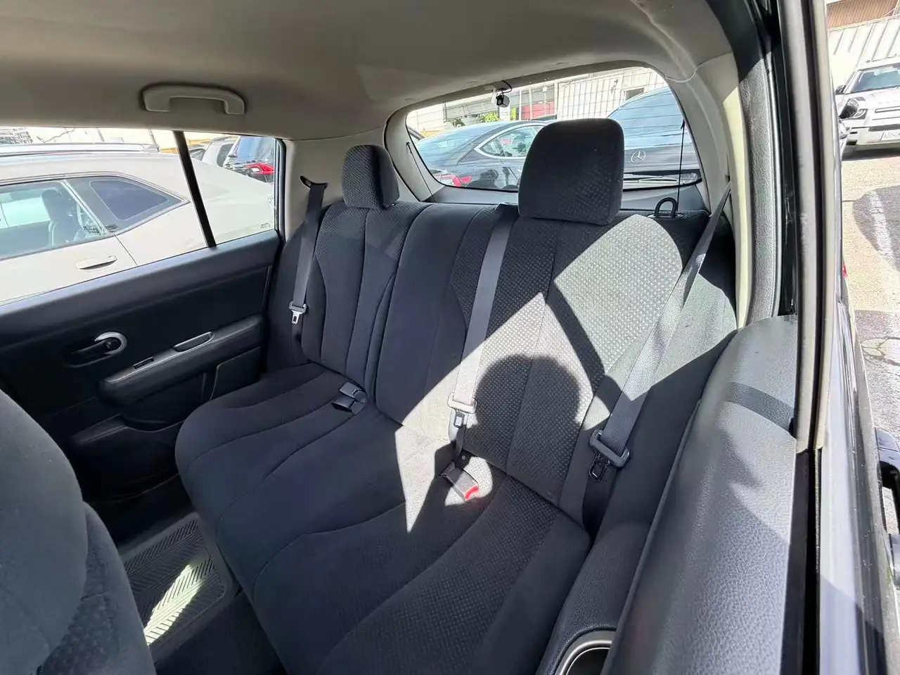 Nissan Versa fotografie Nissan Versa