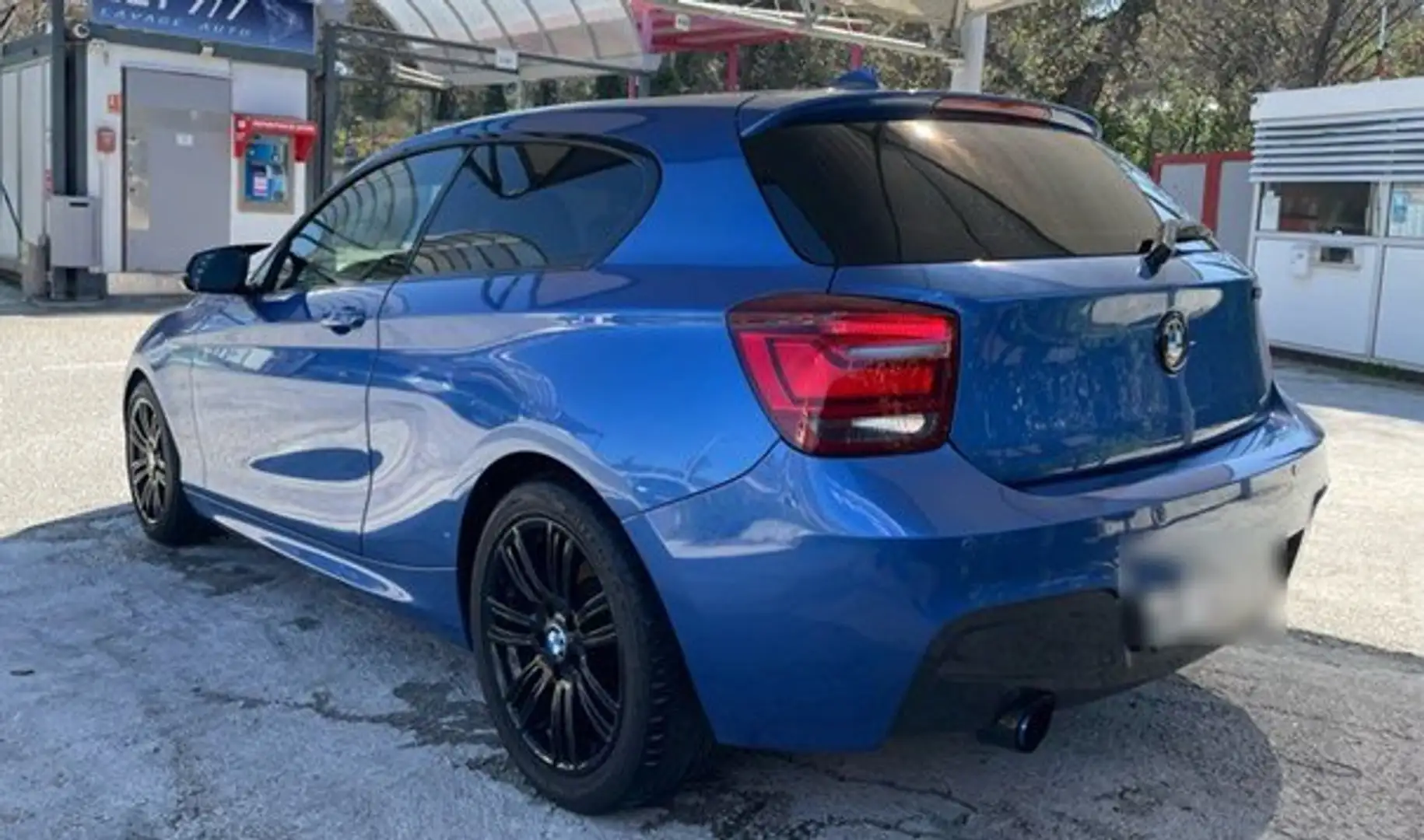 BMW 116 116i 136 ch M Sport Bleu - 2