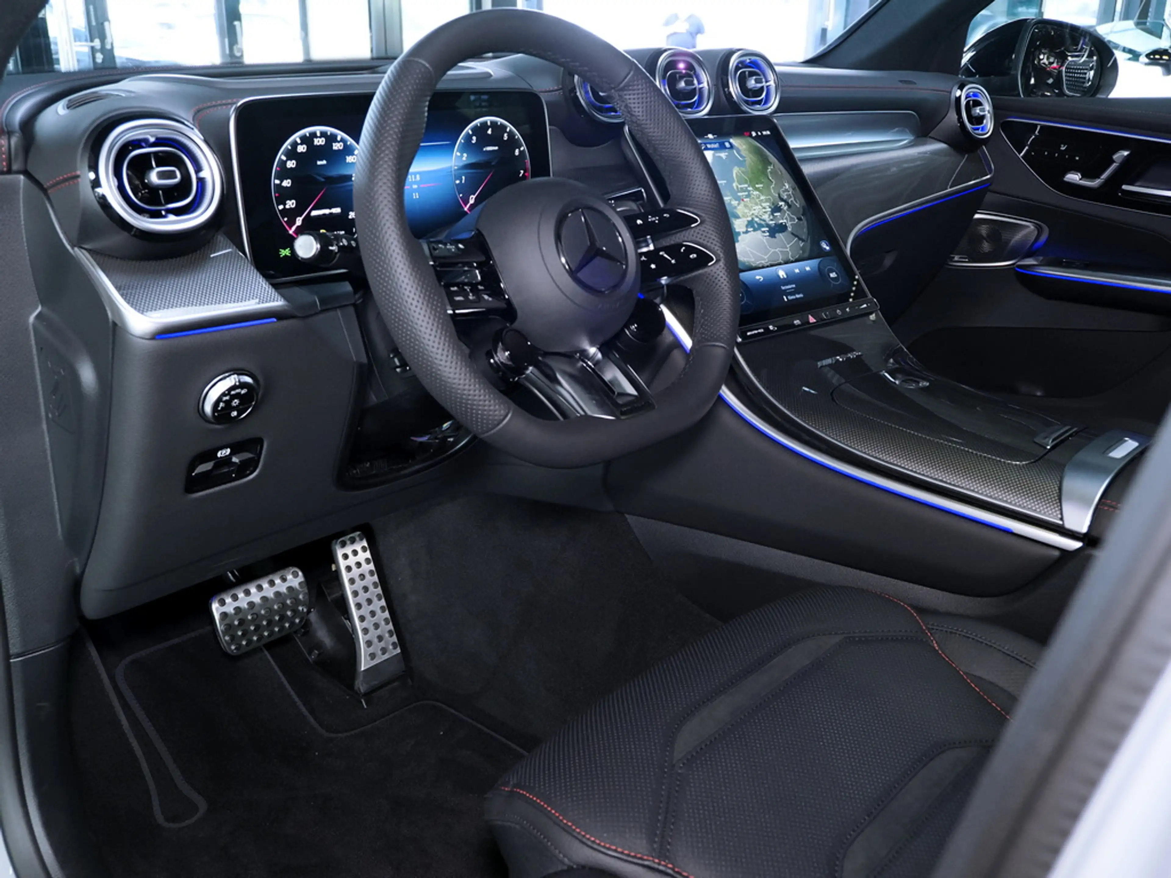 Mercedes-Benz GLC 53 AMG 4M+ NIGHT II PANO AHK HUD 360° 21Z — photo 6