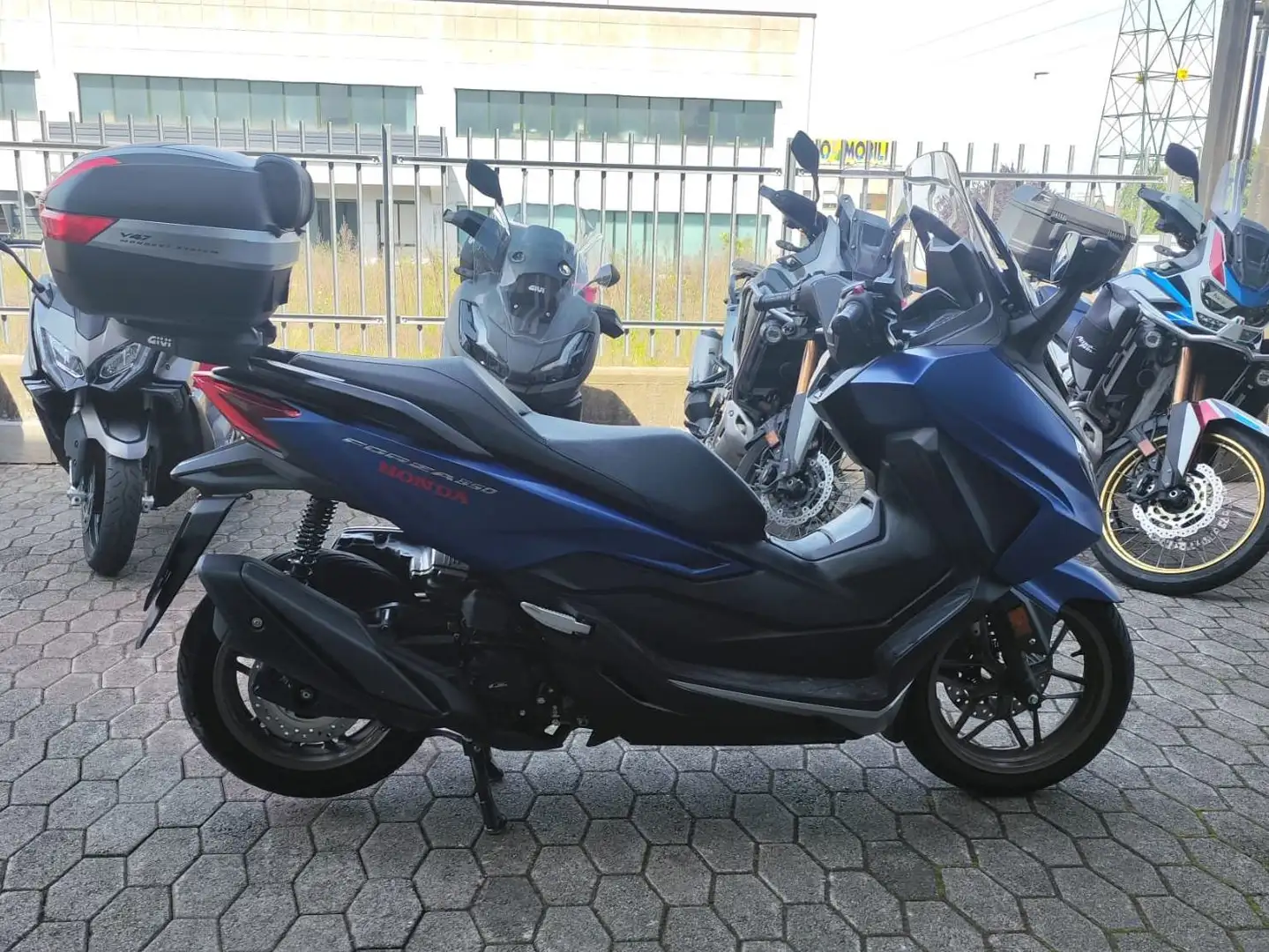Honda Forza 350 abs Azul - 2