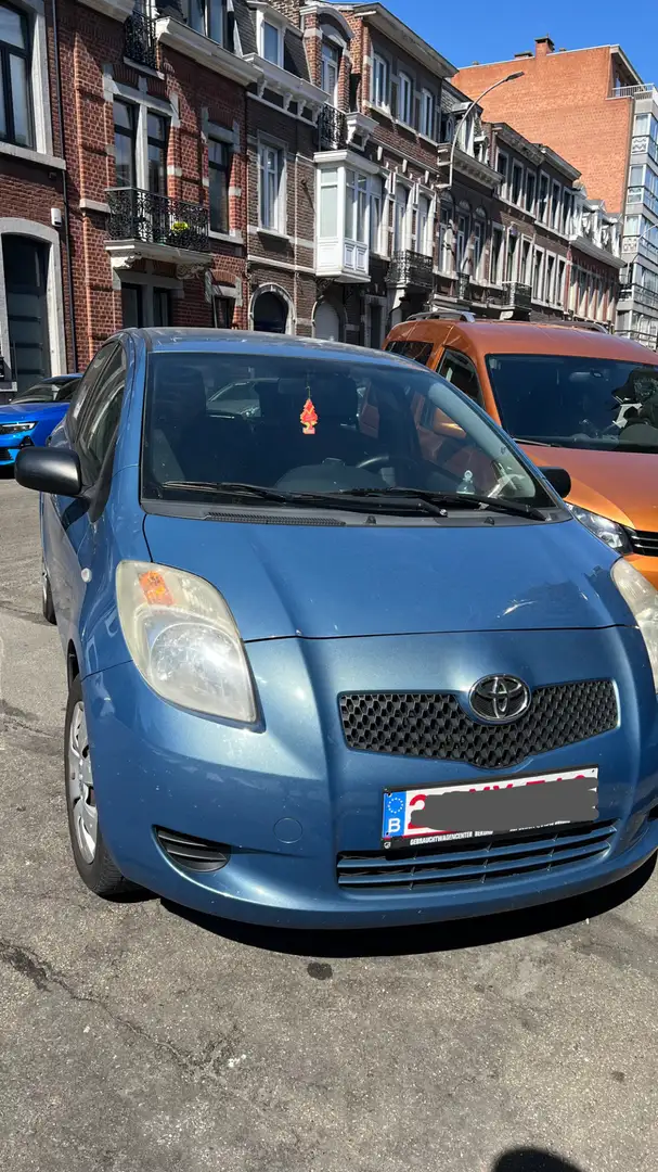 Toyota Yaris 1.0i VVT-i Natura - 1