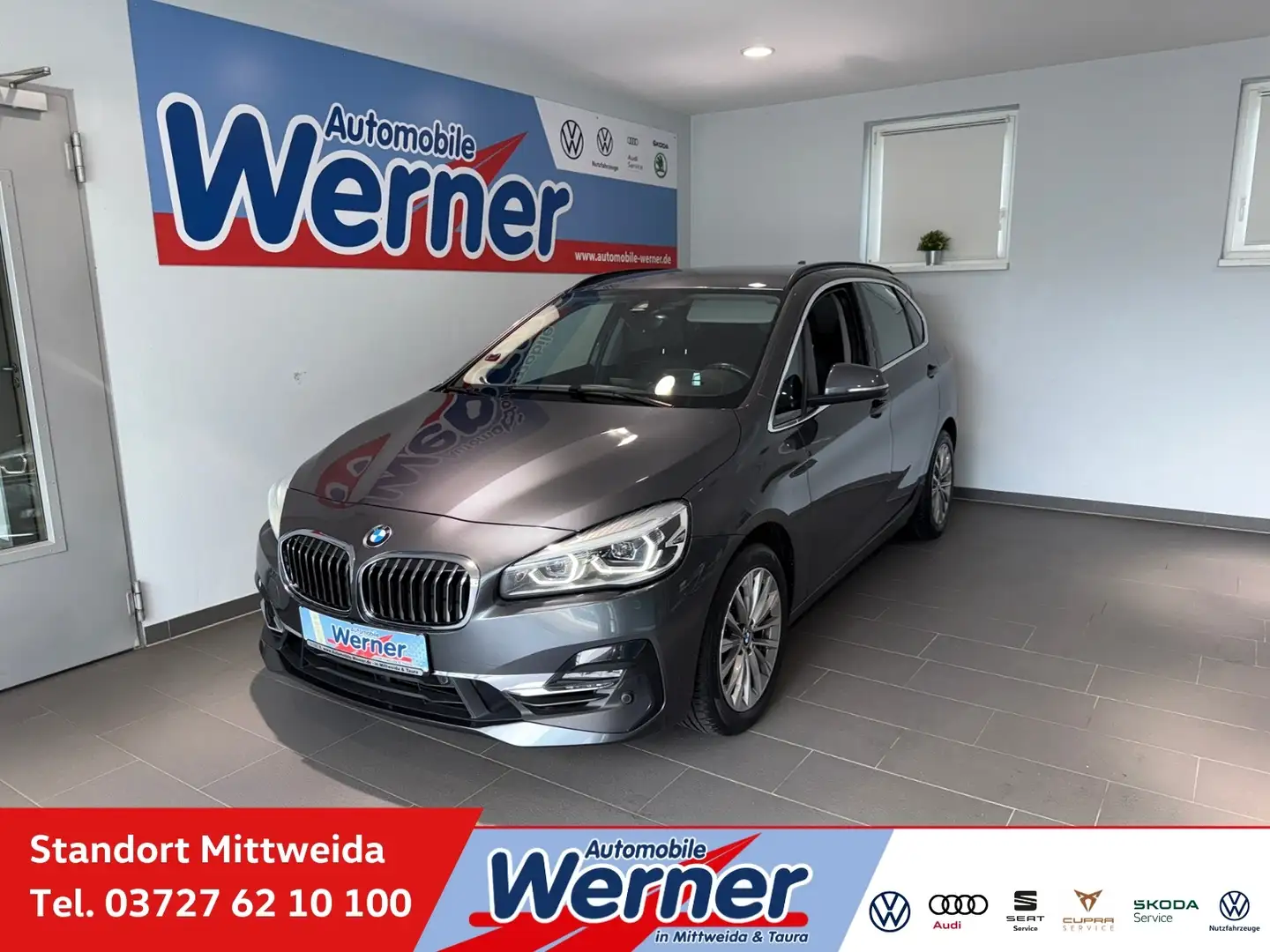 BMW 220 Active Tourer Luxury Line Navi LED RKamera HUD Grau - 1