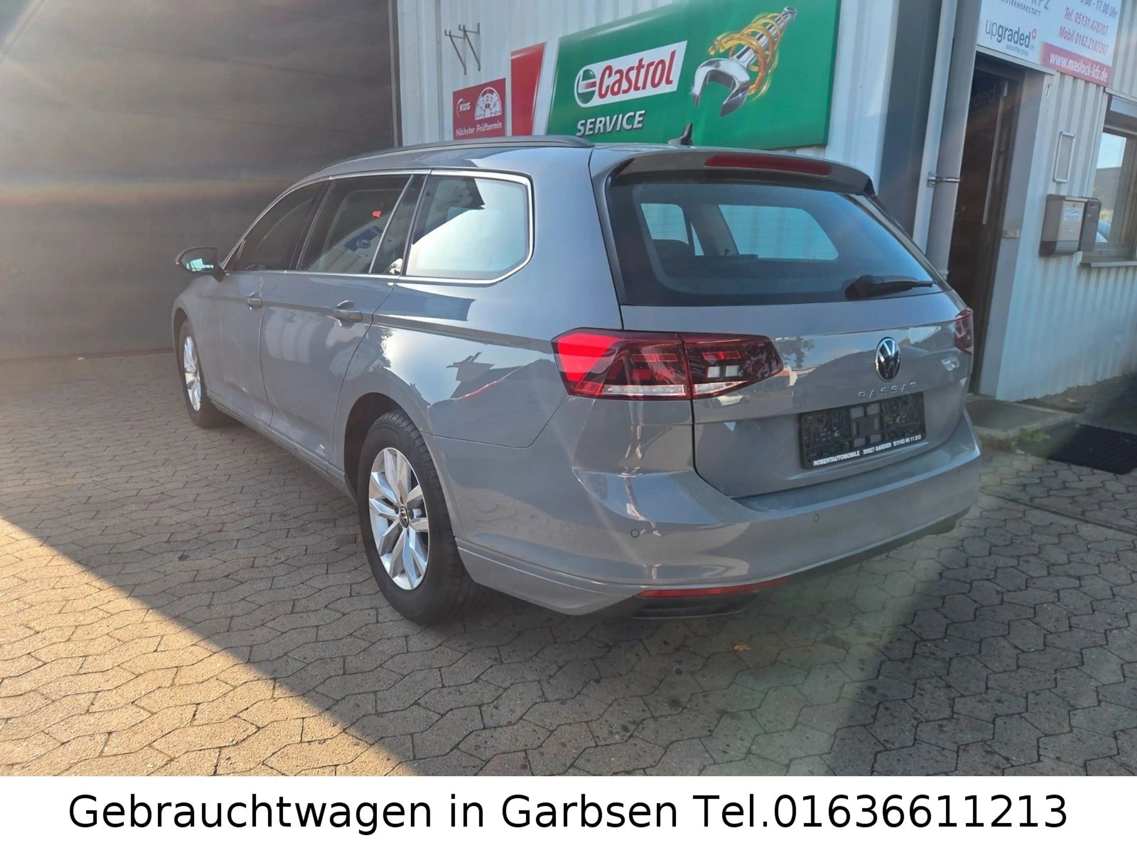 Volkswagen Passat Variant 2.0 TDI DSG Business Navi LED AHK — photo 6