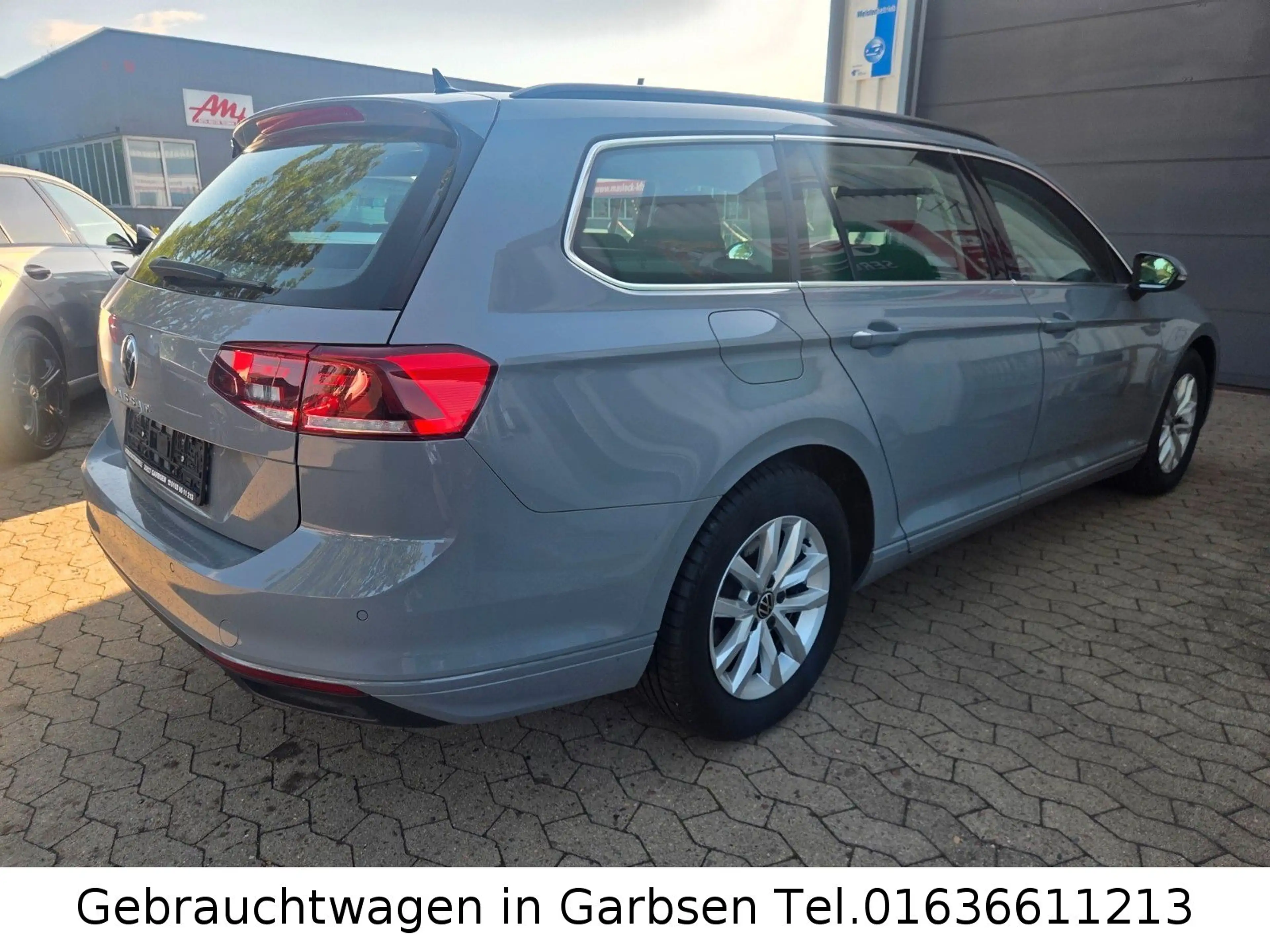 Volkswagen Passat Variant 2.0 TDI DSG Business Navi LED AHK — photo 7