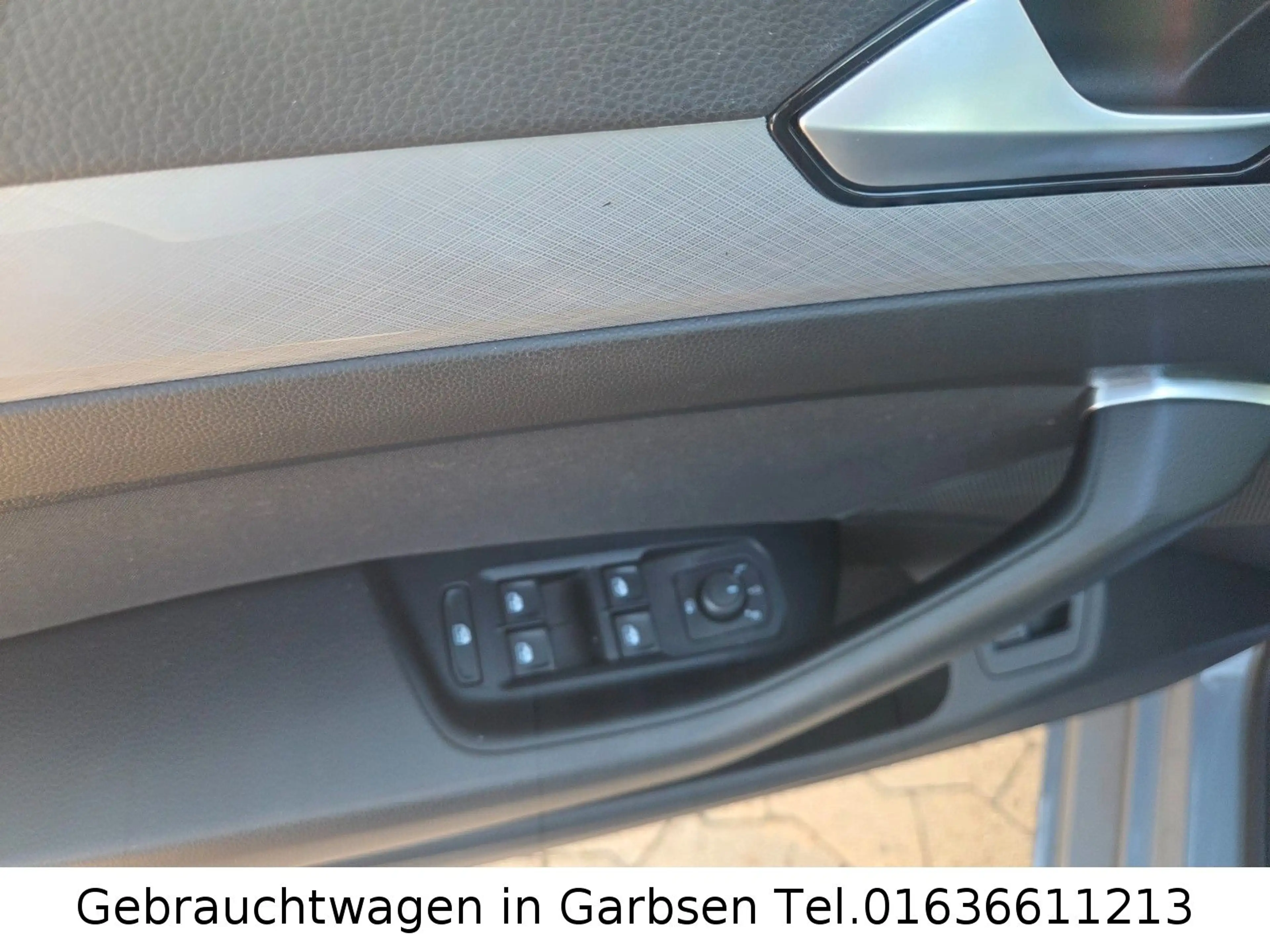 Volkswagen Passat Variant 2.0 TDI DSG Business Navi LED AHK — photo 12