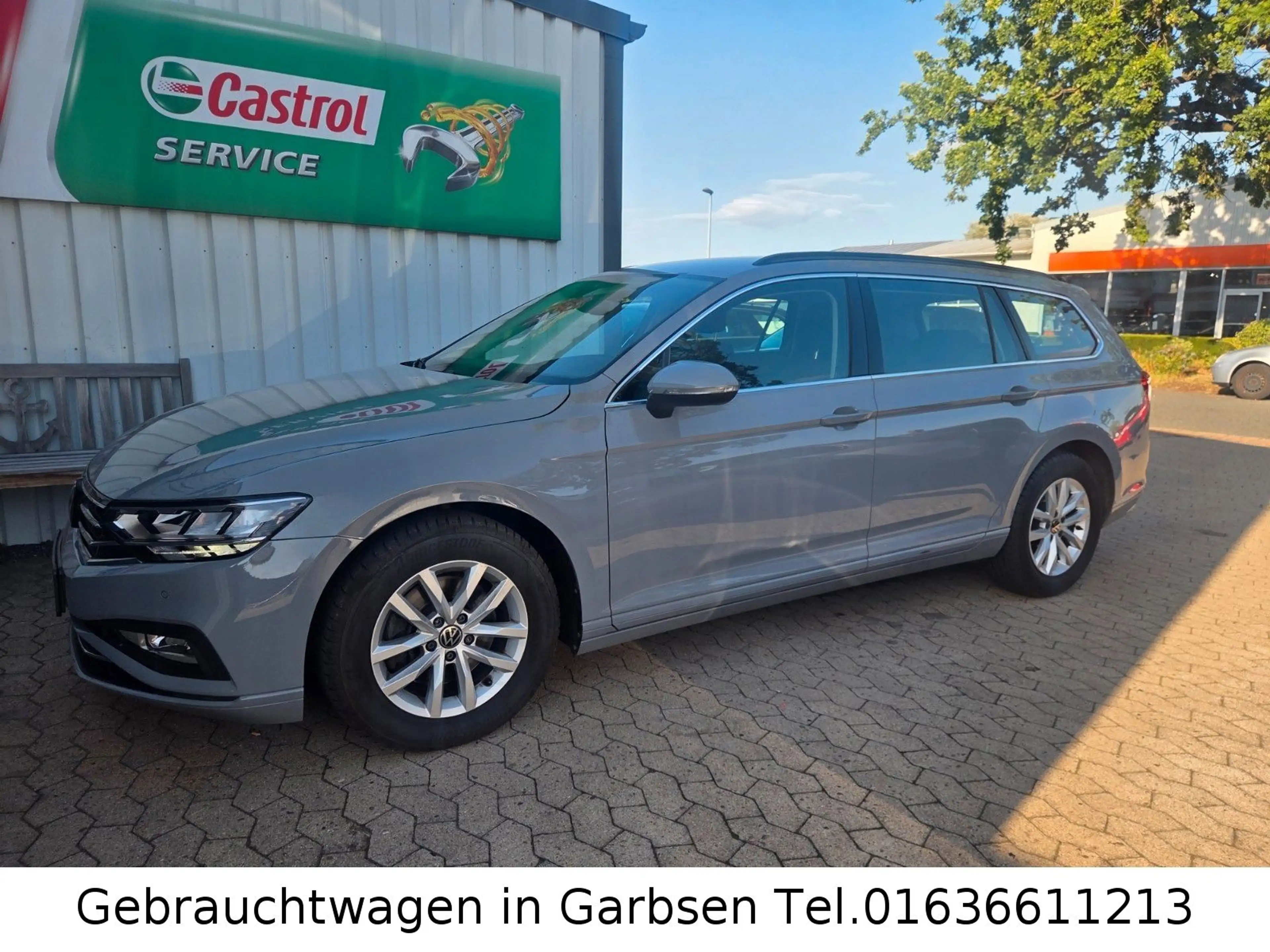 Volkswagen Passat Variant 2.0 TDI DSG Business Navi LED AHK — photo 5