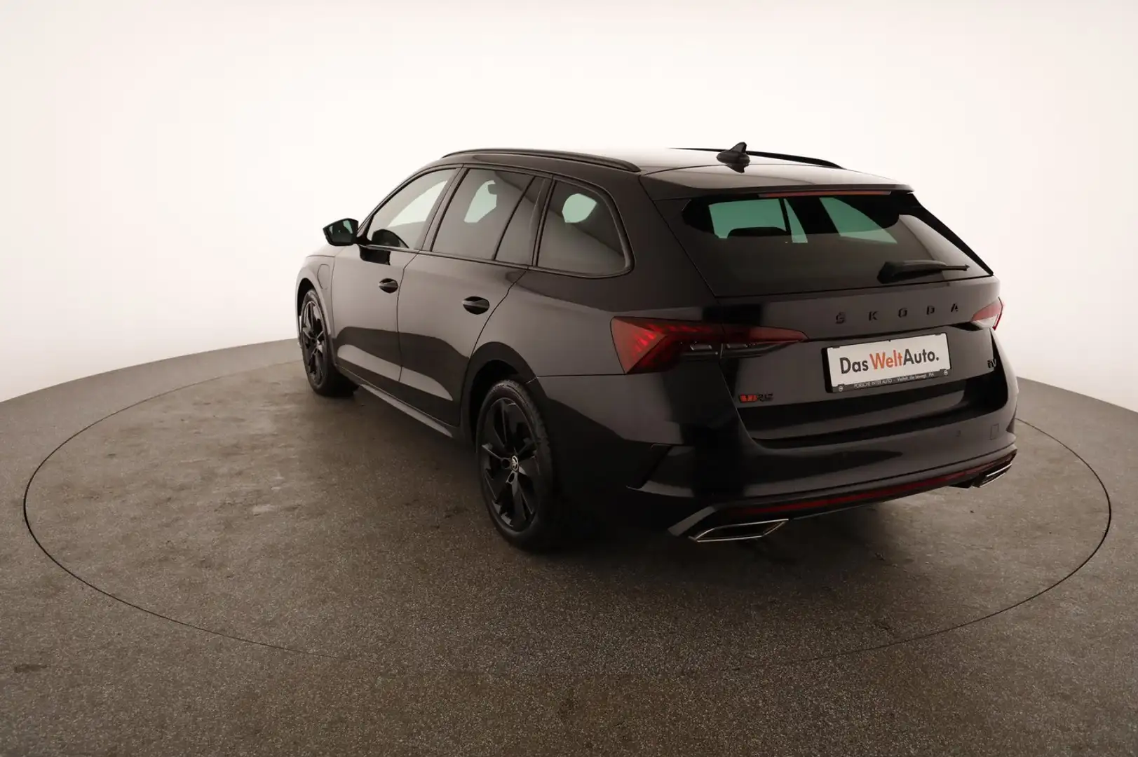 Skoda Octavia RS iV 245 DSG Schwarz - 2