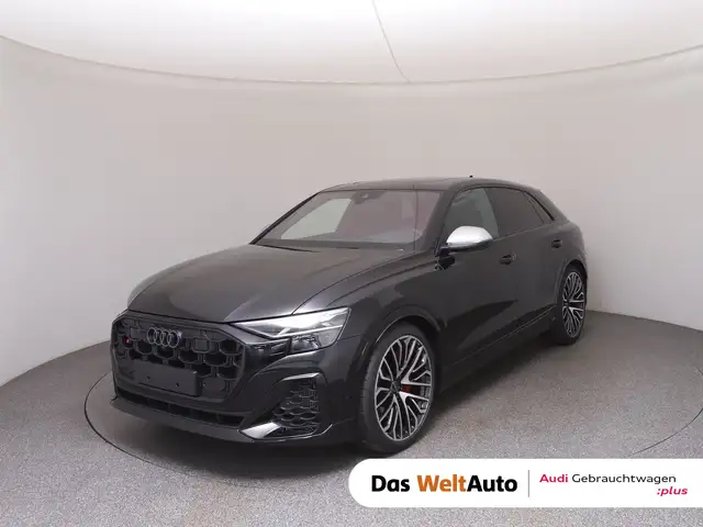 Audi SQ8 TFSI quattro