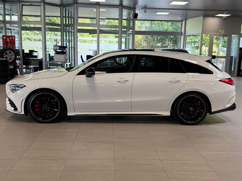 Mercedes-Benz CLA 35 AMG Automatik Panorama — photo 3