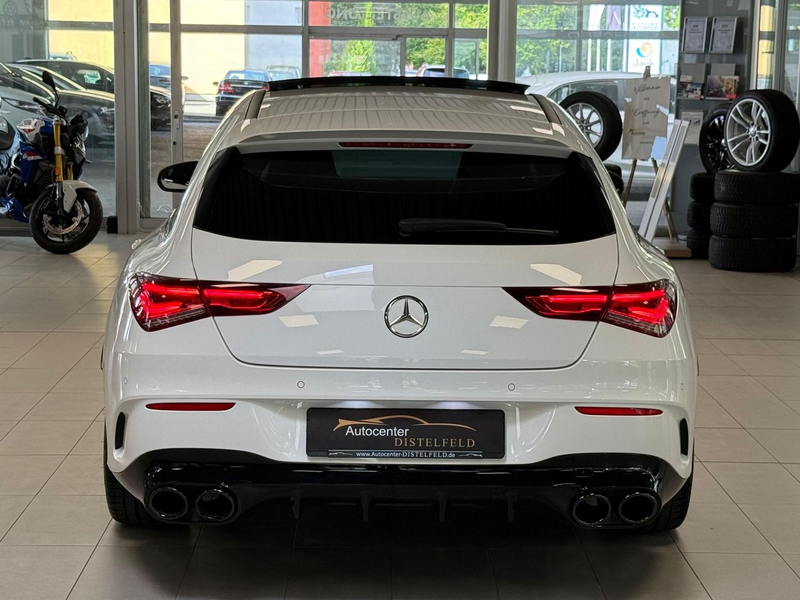 Mercedes-Benz CLA 35 AMG Automatik Panorama — photo 5