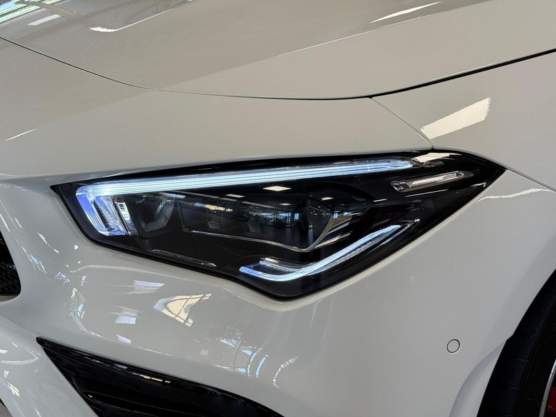Mercedes-Benz CLA 35 AMG Automatik Panorama — photo 12