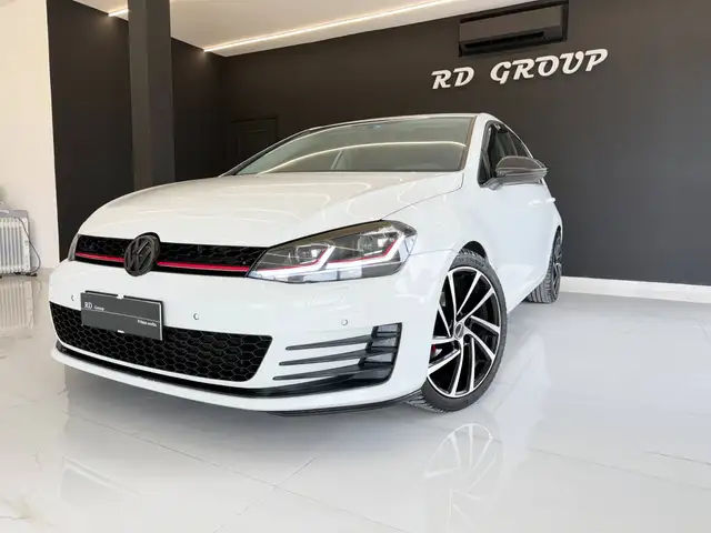 2013 Volkswagen Golf in White for sale