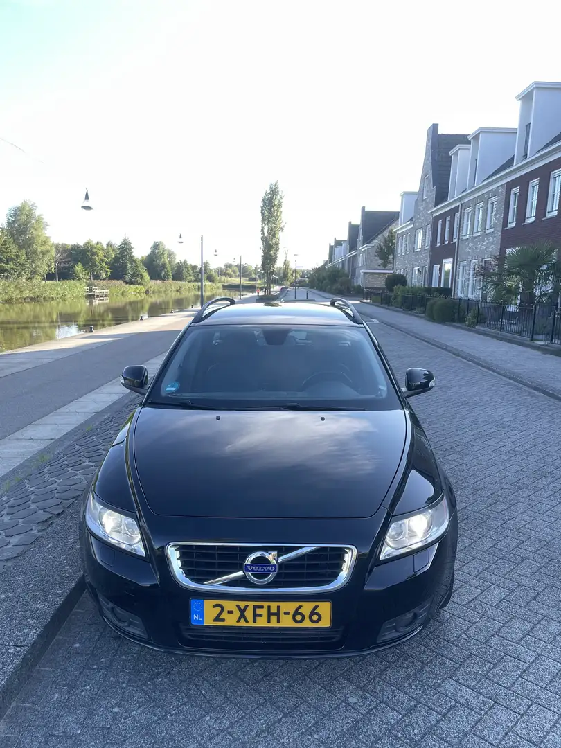 Volvo V50 Volvo V50 2.0 5cil diesel vol-ond dist-water 1jAPK Zwart - 1