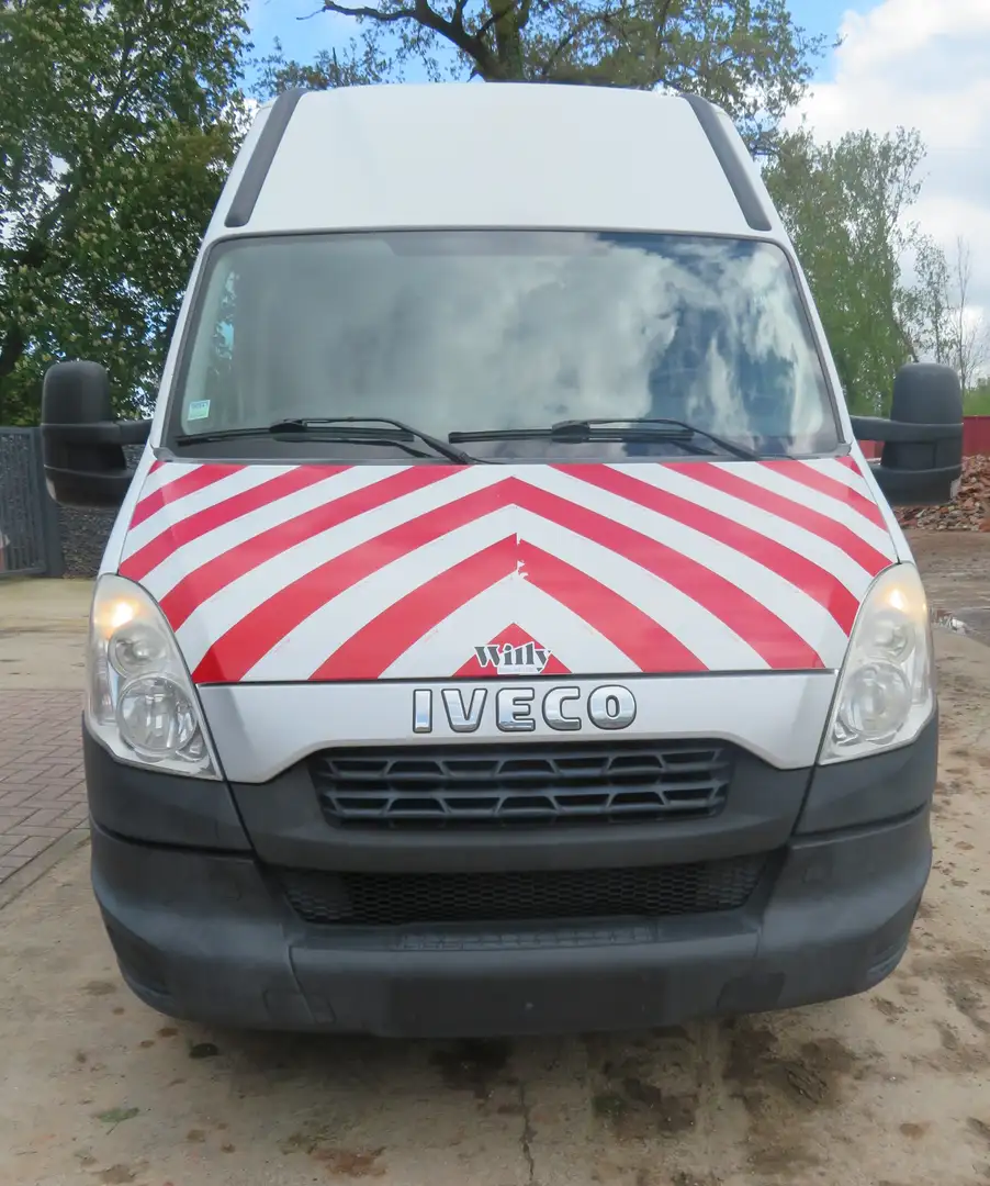 Iveco Daily 50C15 - 4X2 White - 2