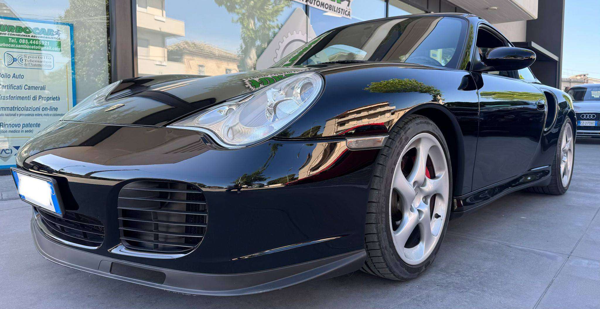 Porsche 911