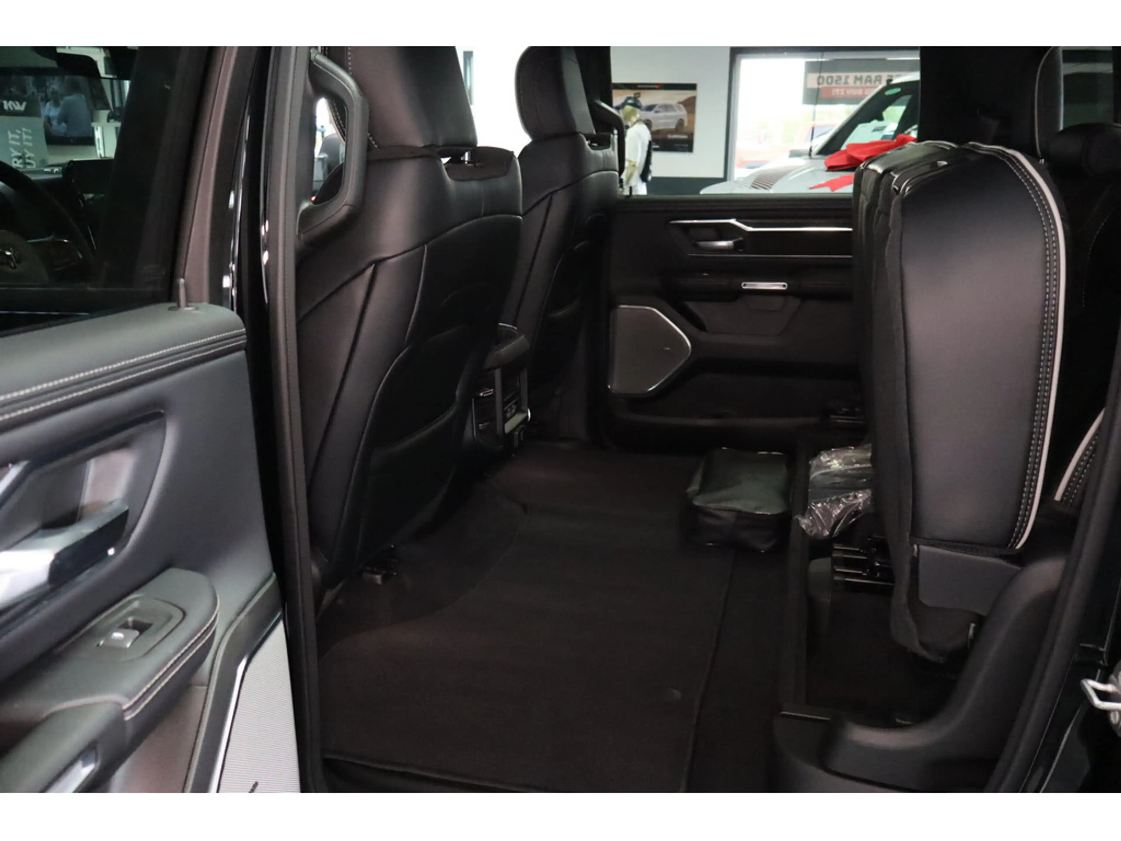 Dodge RAM 1500 Laramie Night ACC PANO HiFi Panorama — photo 15