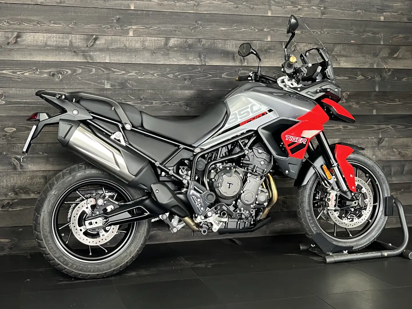 Triumph Tiger Sport 850 Rood - 2