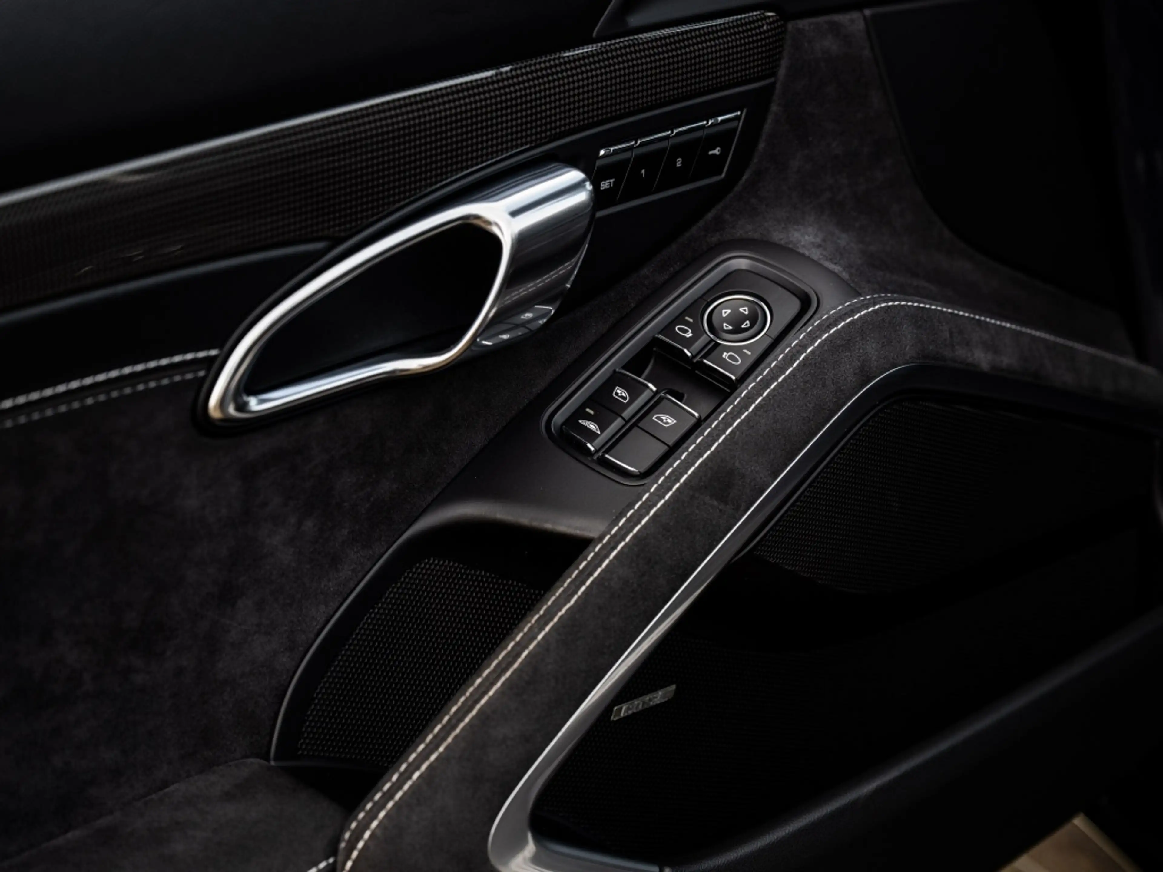 Porsche 991 Cabrio 3.0 Carrera GTS Dealer oh. NAP 2e eig. — photo 10