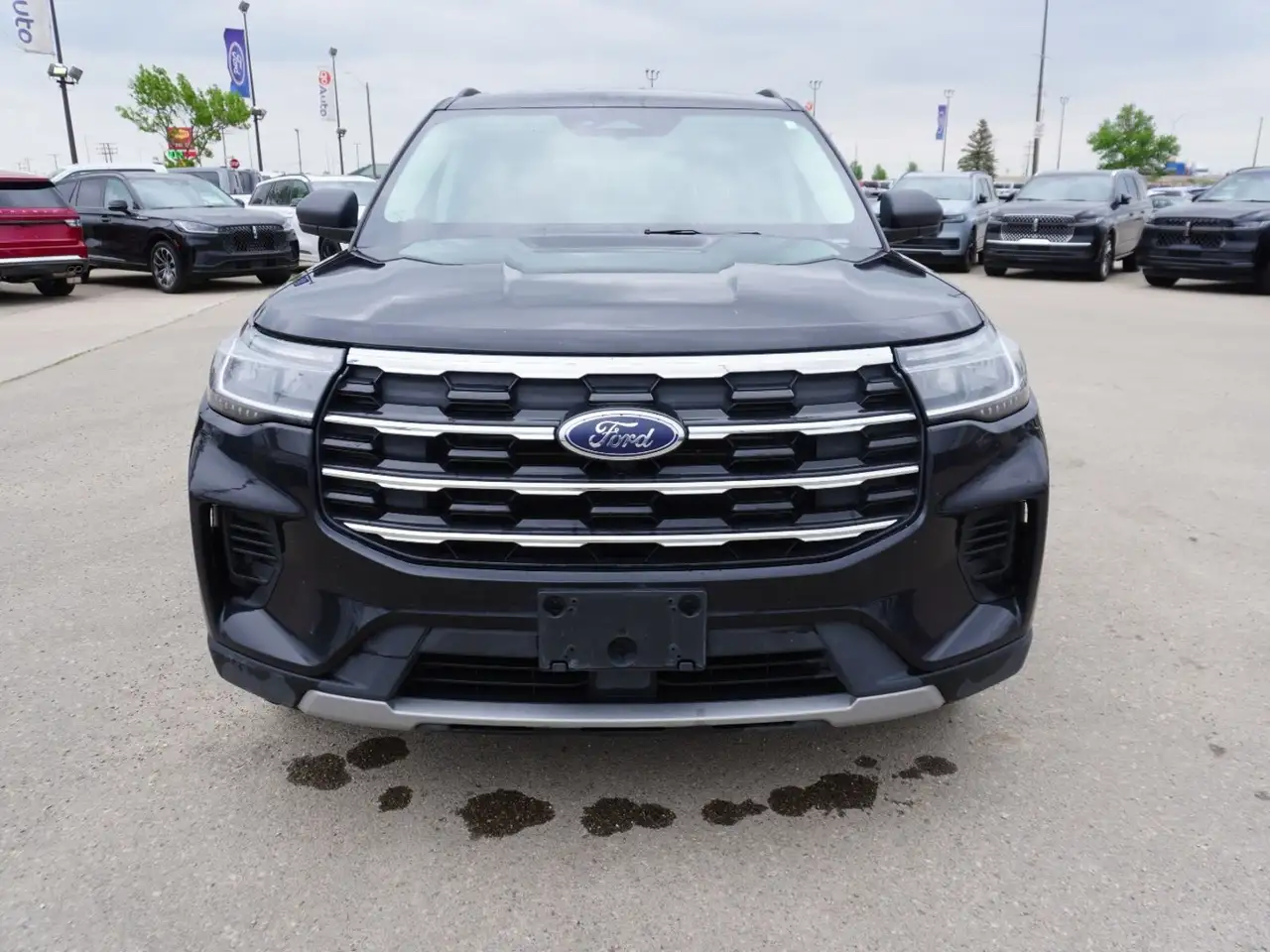 Ford Explorer снимка Ford Explorer