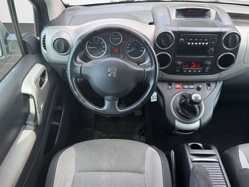 Peugeot Partner Tepee Premium KLIMA*PDC*TEMPOMAT*AHK*TOP — photo 11