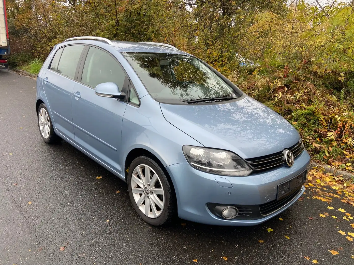Volkswagen Golf Plus VI Highline 2.HAND TÜV Blau - 1