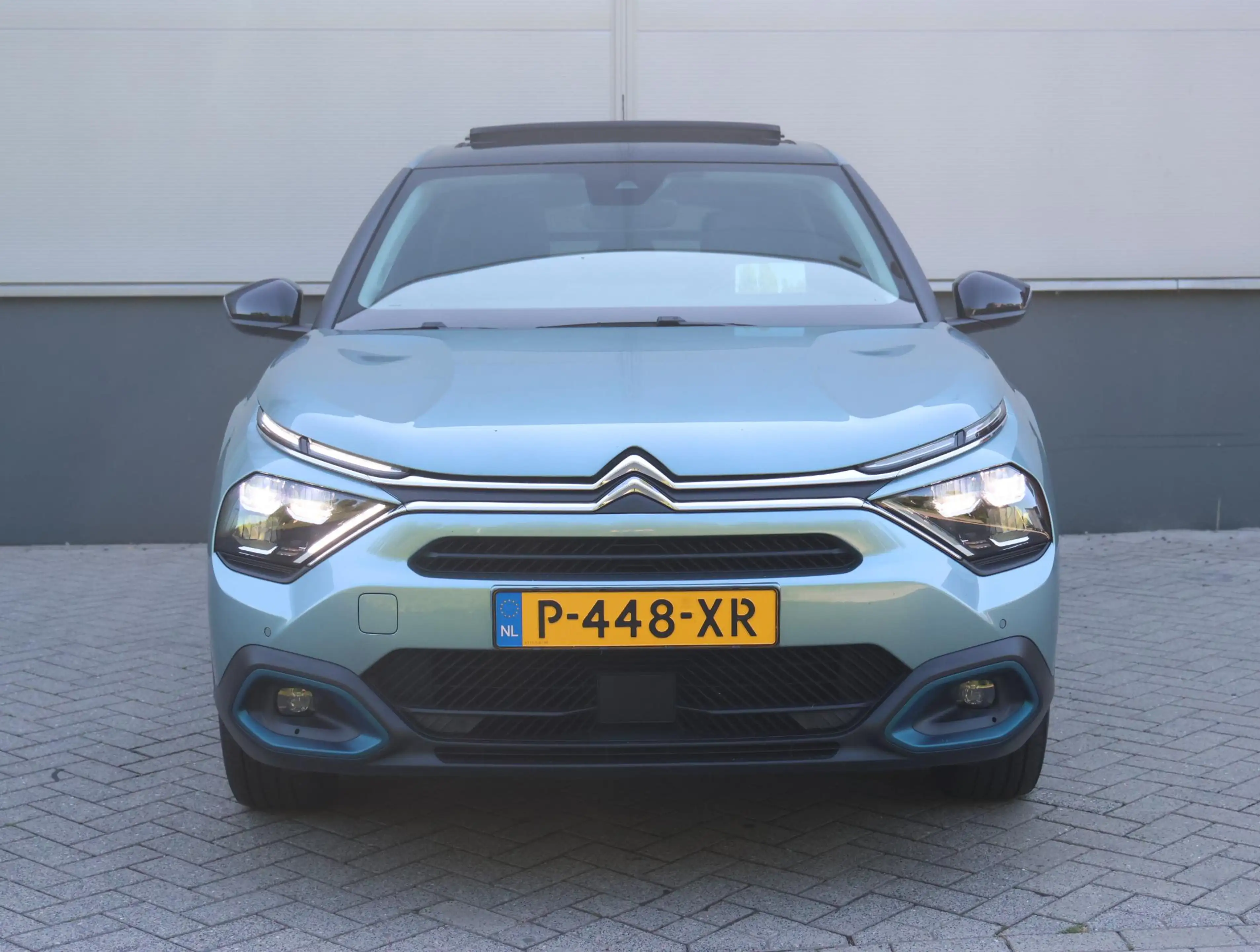 Citroen E-C4 Electric Shine 50 kWh | Camera | Verwarmbare Voorstoelen/St — photo 4