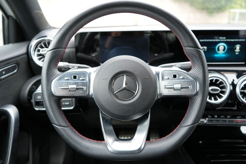 Mercedes-Benz A 200 Aut./Amg Line/1.Hand/LED/Carplay/Kamera — photo 12